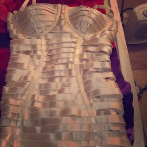 Akira dress wore it twice